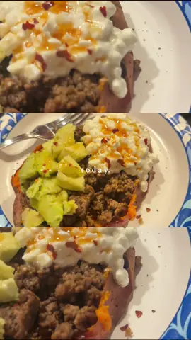 I recently discovered I have IBS we’ll let’s just say I already knew but I was still eating what I wanted but it got worst😩 waking up with stomach pain everyday is not the move so I literally have to change my whole diet and cut out a lot of foods So I’m starting this healthy food series to see what new recipes I can come up with this sweet potato recipe was really good light and filling I would give this a 10 and I’m definitely making this again #fodmaps #ibs #antiinflammatory #antiinflammatorydiet #healthycooking 