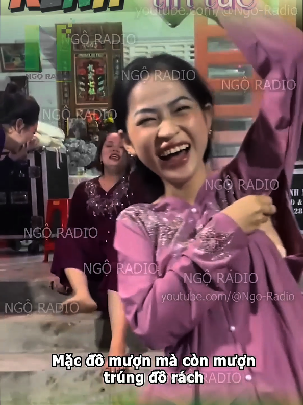 Ăn đám cưới bạn thân kiểu cực kỳ đáng yêu #xuhuongtiktok #xuhuong #tintuc24h #tinnong #kenhtintuc 