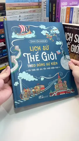 “Lịch sử thế giới – theo dòng sự kiện” – bạn có bao giờ tự hỏi: từ những bộ lạc săn bắt hái lượm, loài người đã đi đến công nghệ hiện đại hôm nay bằng cách nào? Chỉ trong một cuốn sách, bạn sẽ thấy hàng nghìn năm lịch sử được xâu chuỗi lại: từ Ai Cập, Hy Lạp, La Mã cổ đại, đến Trung cổ, Phục Hưng, Cách mạng công nghiệp và cả những cuộc chiến tranh thế giới. Thay vì những trang chữ khô khan, cuốn sách dùng hình ảnh minh họa, dòng chảy sự kiện và sơ đồ để diễn đạt – giúp bạn vừa đọc vừa hình dung, dễ nhớ và cực kỳ sinh động. Đọc lịch sử không còn là gánh nặng, mà giống như đi trên một hành trình khám phá: nhìn lại quá khứ để hiểu vì sao hiện tại lại như bây giờ. Nếu bạn muốn nắm trọn lịch sử thế giới chỉ trong một cuốn sách trực quan, hấp dẫn, thì cuốn sách “Lịch sử thế giới” bạn không thể bỏ lỡ.#kinhnghiemsong_book #sach #sachhay #lichsuthegioi 