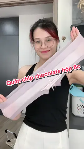 Quần áo mặc ngoài để người khác khen. Nội y – là để bản thân mình thoải mái và tự tin. 👉 Một chiếc Chocolate chưa tới 30k – nhưng mang lại sự an tâm, sạch sẽ và yêu thương bản thân suốt cả năm. #hangledoxinhmee #quanchip #quanchipchocolate #santony #santonyunderwear 