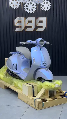 🫶 Tuyệt phẩm ạ . Vespa 946 Snake Tuyết 125cc italia #showroom999 #cuahangxemay999 #biensodep #xedep #vespa946 #xemay @Hoàng Phong Lee Showroom 999 @Phúc Hải 999 @AKEYSHOPVN @Xe Máy Nhập Khẩu 999 @Phụng Ngọc Xe Độc @
