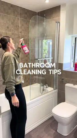 Controversial but I’m not a fan of a bathroom clean so I have have some bathroom speed cleaning tips & tricks to share with you to get it done quickly #cleaningtips #cleaninghacks #bathroomclean #speedcleaning #cleaningmotivation @The Pink Stuff 