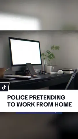 A cop in England has been banned from the force for life, after an investigation found he had been faking his work from home hours by jamming his keyboard. 10’s Late News explains. #wfh #workfromhome 