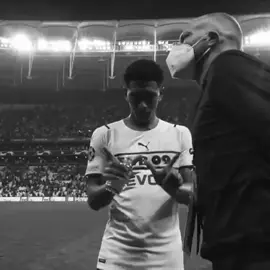 جود 🤎#judebellingham #ريال_مدريد #فرنسا🇨🇵_بلجيكا🇧🇪_المانيا🇩🇪_اسبانيا🇪🇸 #مشاهدات #لايكات 