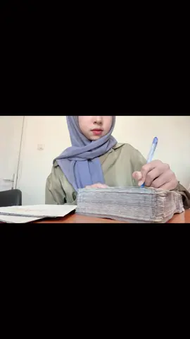 tanda tangan buku the act of kalandra🙌🏻 #kalandra #kalandrahazel #novel 