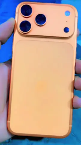 17pro max #Dubai mobile lalamusa#sasta brand#chandni chowk lalamusa#fyp #viralvideo 