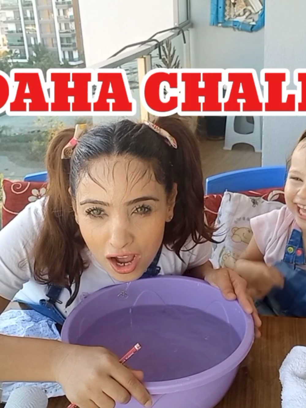 Kim daha challenge oyunu oynuyoruz YouTube kanalimizda videonun tamamı Defnetube07 kanalına bekleriz bol kahkahalı eglenceli #challenge #viral #shorts #reels #fyppppppppppppppppppppppp 