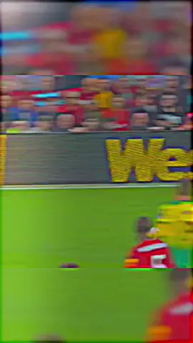 Alexsander Arnold 🥹💔 Fans liverpool Ninkan Mala Xasuusta 🏴󠁧󠁢󠁥󠁮󠁧󠁿😍 .. .. .. .. .. Alexsander Arnold best RB in the wold😟
