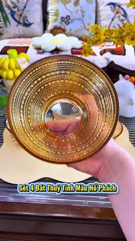 4 chiếc bát thủy tinh màu hổ phách nhìn đẹp lắm!!  #batthuytinhhophach #tienich #giadungphongbep #thietthuc #jizonguyen 