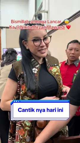 @Nikita Mirzani Mawardi #egifazri35 #fyp #fypage #nikitamirzani 
