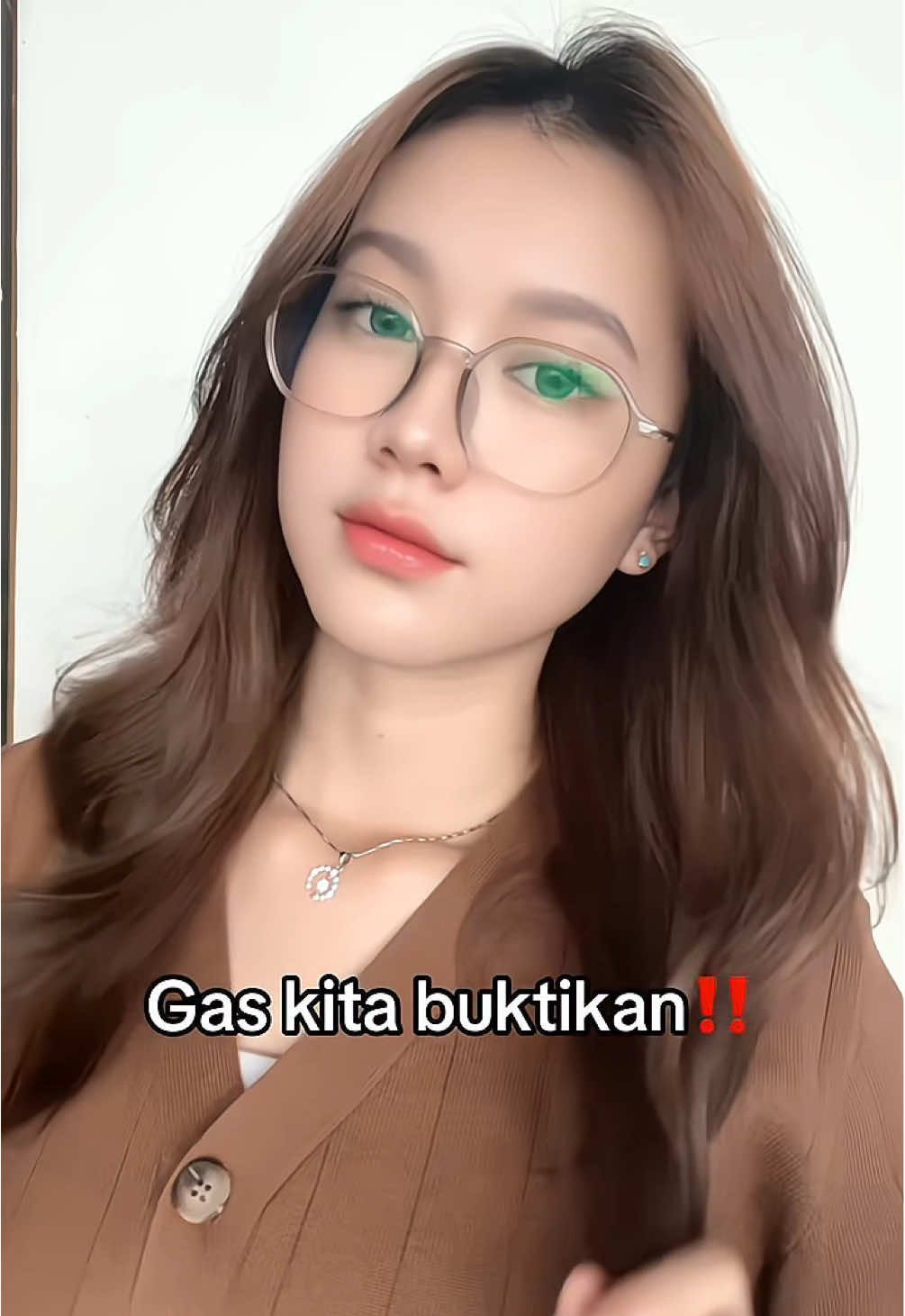 Ga perlu bayar mahal buat ke salon kan jadinya, cukup pake shampo dari @LILYSTAR ID #lilystar #shampo #haircare 