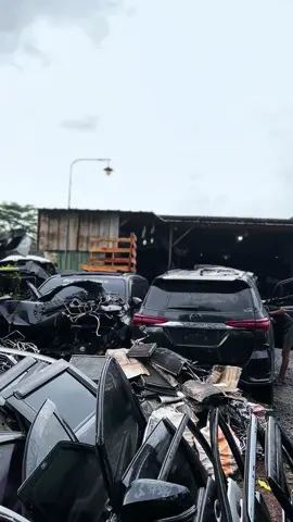 #CapCut  Fortuner 2gd siap pretelll #fortuner #cumidarat #copotan #fyp 