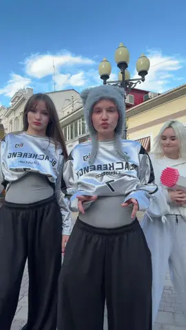 У меня идёт вечный эфир @Алёныч🧸💗 @тгк: parker ೀ⋆｡˚ #вечныйэфир 