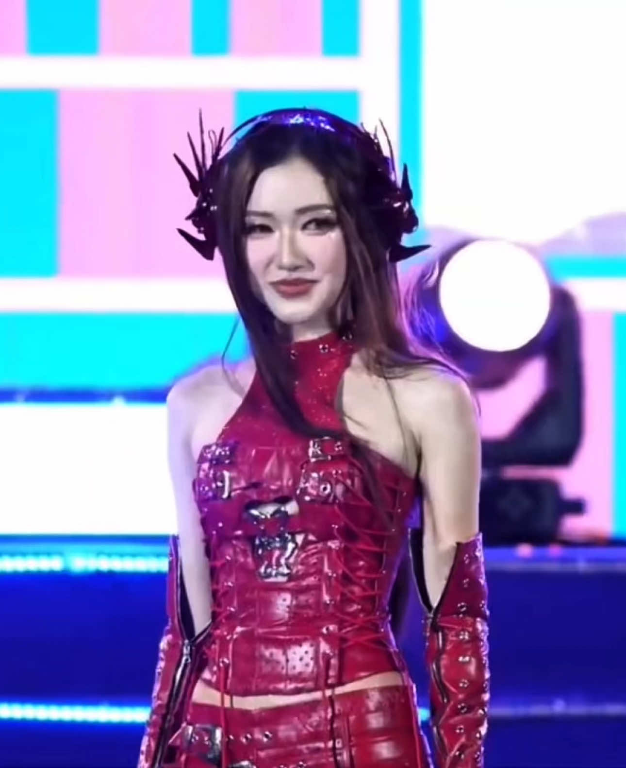 IUH hôm đó đó 😛🔥 #ThoaiNghi #icmentertainment #mashup #Datanhvenha #DauHangDi 