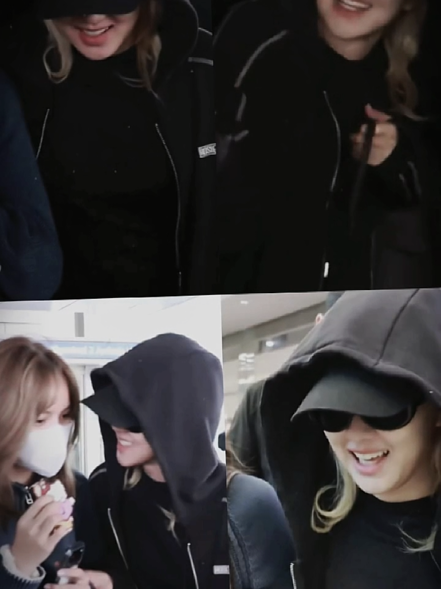 bên cạnh Li Chaeng cười mãi thui #rosé#lisa#chaelisa#lichaeng#lichaengisreal#chaelisaisreal 