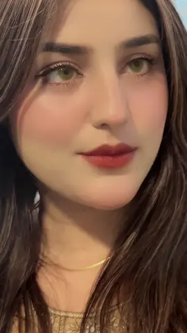 ⭐️ #kaliwalasong #malaikakhanoffical #malaikakhan4670 #pashto #song #trending #foryou #fyp #islamabad #rawalpindi #kpk #million #viralsong #😊 #wahcantt #siraikisongs #songs #fup #viral #foryoupage