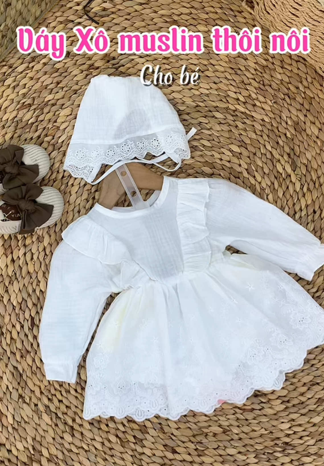 Váy trắng cho bé diện thôi nôi #H1 #tutabyshop #dobegaisanhdieu 