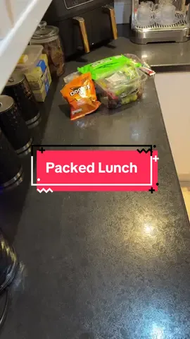 Make a chaotic mini Murf packed lunch with me 😴 #lunch #packedlunch #lunchbox #kidslunch #fyp 