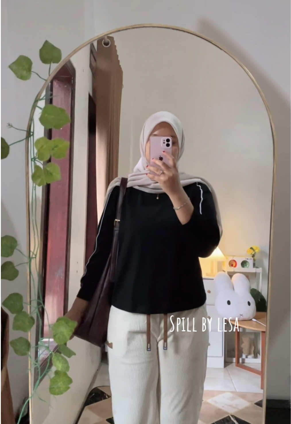 Terbaru by Zeeroks🫶 #kaoswanita #kaoswanitapolos #ootdfashion #zeeroks 