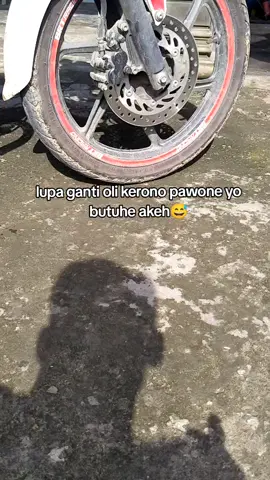 hahahihi😅😅😅 #hiburan #bengkelmotor #lewatberandafyp #pekerjakeras #trenggalek24jam #megapromono#verza150 #fyppppppppppppppppppppppp 