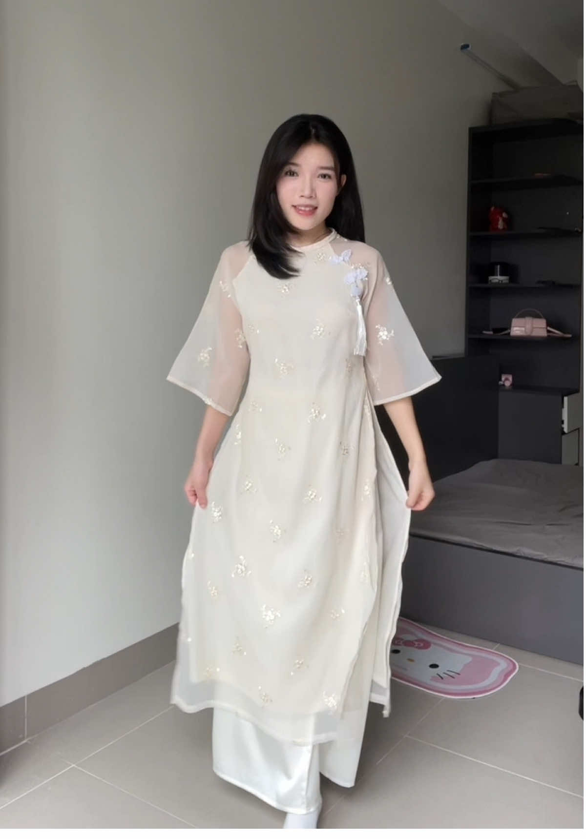 Áo dài cách tân #aodai #xuhuong #duonghoaithu 