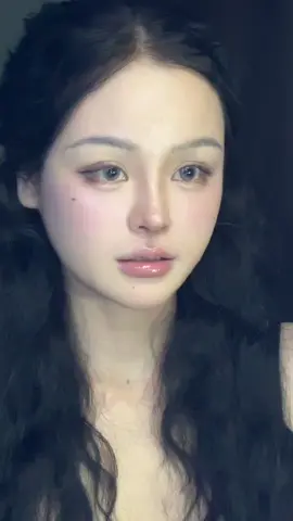 Tại găng trám nên ngại ạ. 