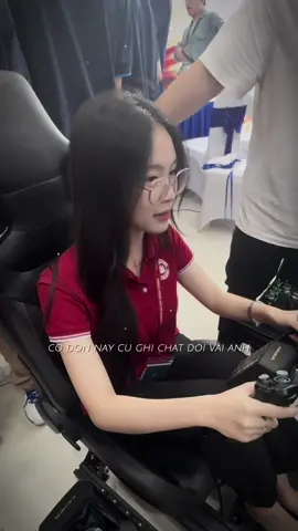 yêu trường vì vừa dc đi chơi vừa được drl
