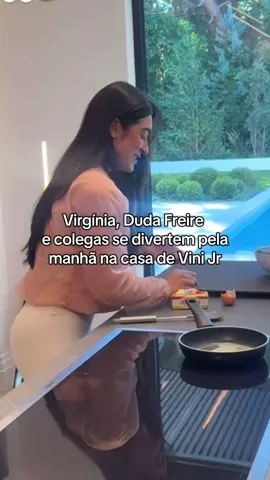Virgínia já postou seus primeiros stories do dia na casa de Vini Jr #virginia #vinijr 