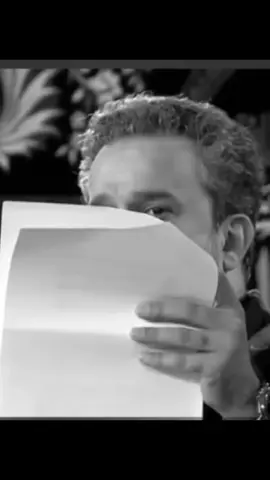 ياهو خلف الباب من لاذت دفعها 💔