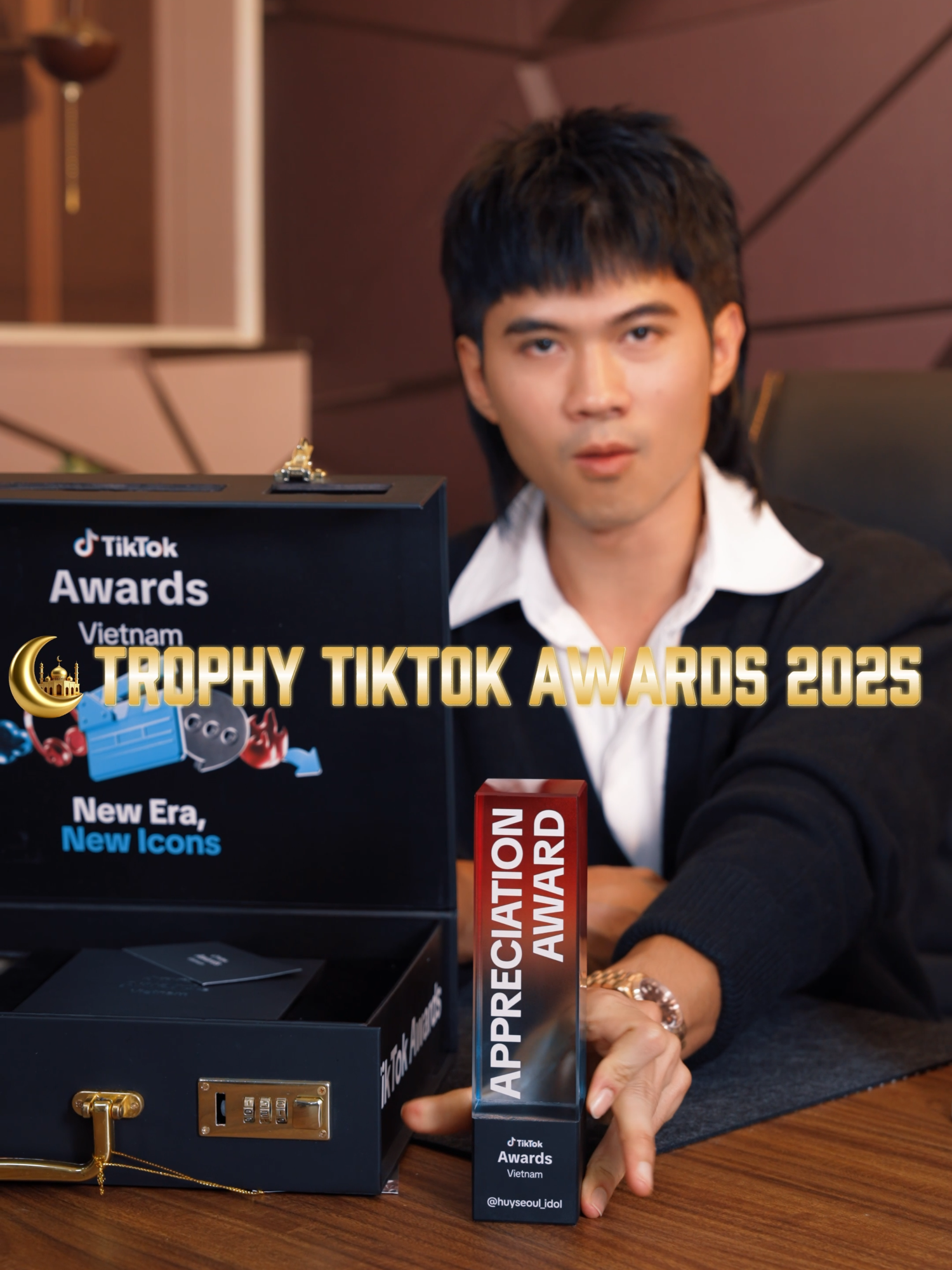 Unbox vali Tiktok Awards | Oppa Huy #huyseoul #TiktokAwardsVN #Newlcons 