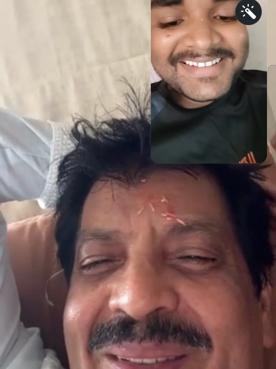 àaj mere guru mere best singer Uditynaran Narayan dada se baat kar k aaj bahut khusi huwa ❤️ bahut ❤️love you dada ❤️ Maa bhawani k kripa aaha par sada bani Rahe ❤️💕🙏#flypシ #titokindia #tiktoknepal❤️ #trending #fyppppppppppppppppppppppp 