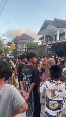 Famor mania01 ft megantara02 live di gerupuk #kecimollombok #famormania01 #mgt02 #gerupukkute