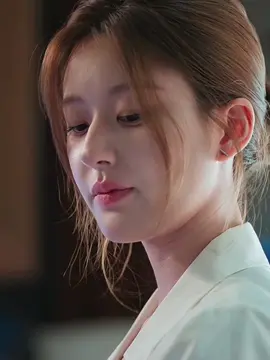 Dia mulai panik #cdrama #lovesambition #zhaolusi #chenweiting #TikTokTainment #BahasDrama 
