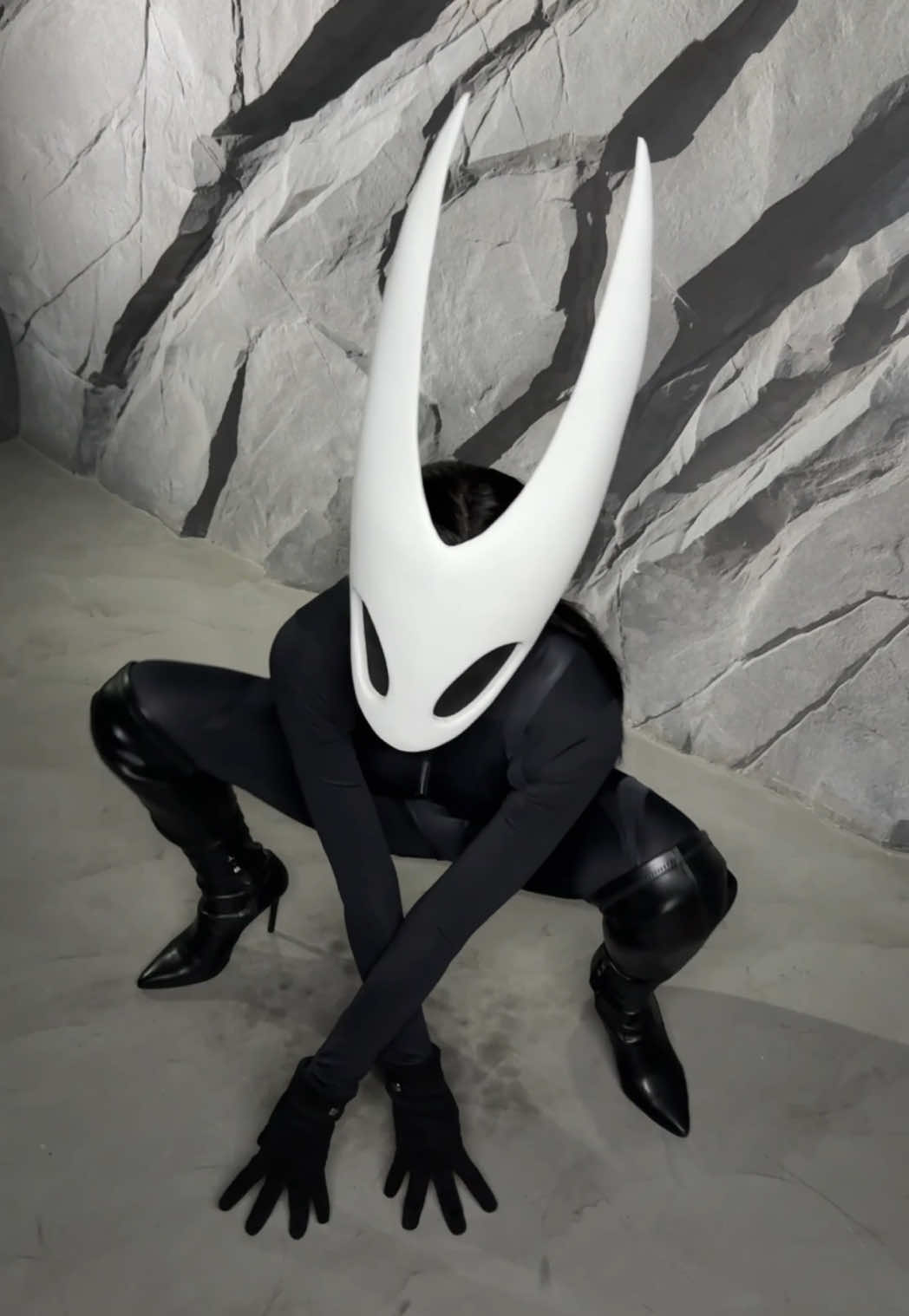 Just till the end 😂 #hollowknight #hollowknightcosplay #hornet #hornetcosplay #hollowknighthornet 