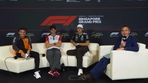 Pre race #f1pressconference #singaporegp with #landonorris #estebanocon #georgerussell ❤️