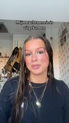 Het zou echt mega veel betekenen voor me als jullie deze video willen delen, in de hoop dat ik de ring toch nog ooit terug krijg ❤️ #help #festival #fyp #viral #ralphlauren 