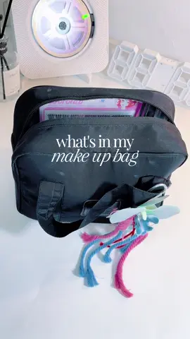 pov: baru belajar makeup 🌸 simple but essential #fyp #fypシ #viral #trending #beranda #xyzbca #TikTokBeauty #makeupbeginner #makeupforbeginners #makeupnatural #simplemakeup #essentialmakeup #dailylook #beautytips #makeuplover #makeupindonesia 