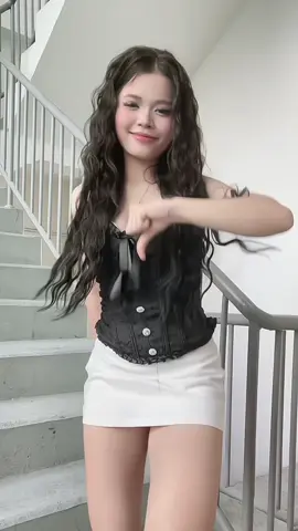 This beat is mine 🎵 #trending #dancing #dancegirl #fyp 