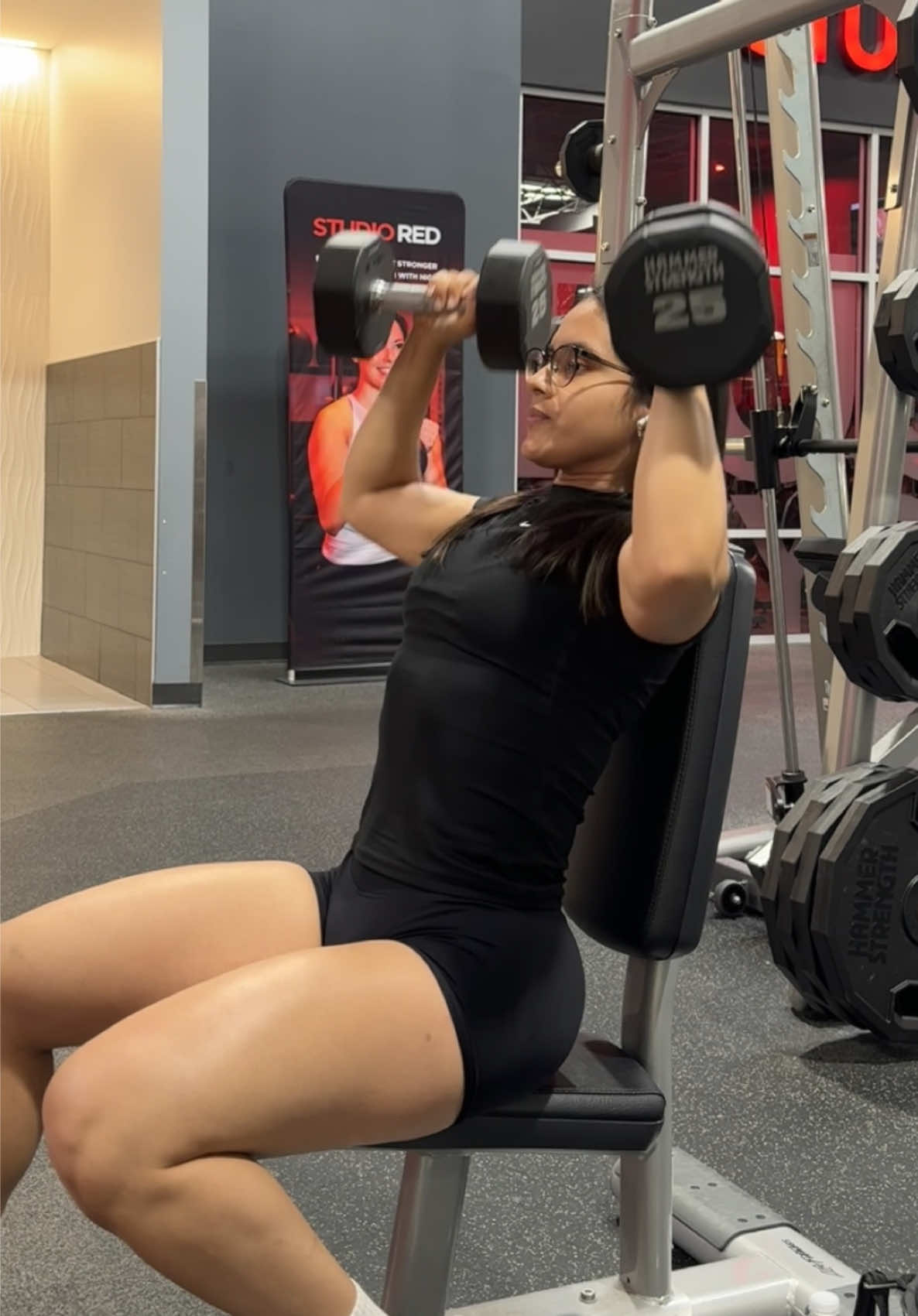 No me sentía tan fuerte😵‍💫  Alguien dijo pena?  #gym #GymTok #gymmotivation #gymnastics #gymrat #gymgirls #GymLife #gymaddict #gymgirl #LIVEIncentiveProgram #LIVERecognition #PaidPartnership 