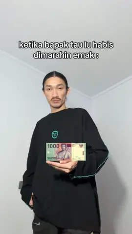 gue yang langsung nerima duitnya sambil nangis🗿