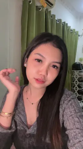 Bergoyang dia