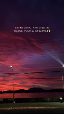 #sunset #sunsetlover #happyending #fyp #goldenhour 