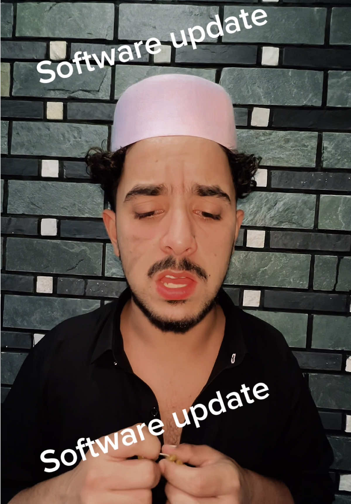 Software update 🤭🤣just for fun #funny #qais_king #qaisslowmoking #foryoupage #swatking👑 
