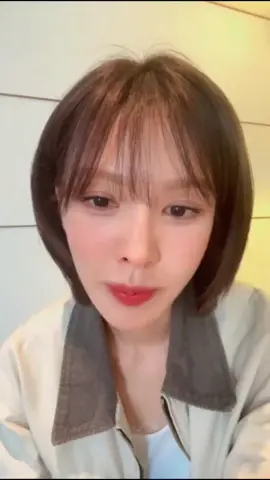 wendy: i don't feel like i'm 31 though.. #WENDY #웬디 #instagram #live #WEALIVE #WENDY_WORLDTOUR #redvelvet 