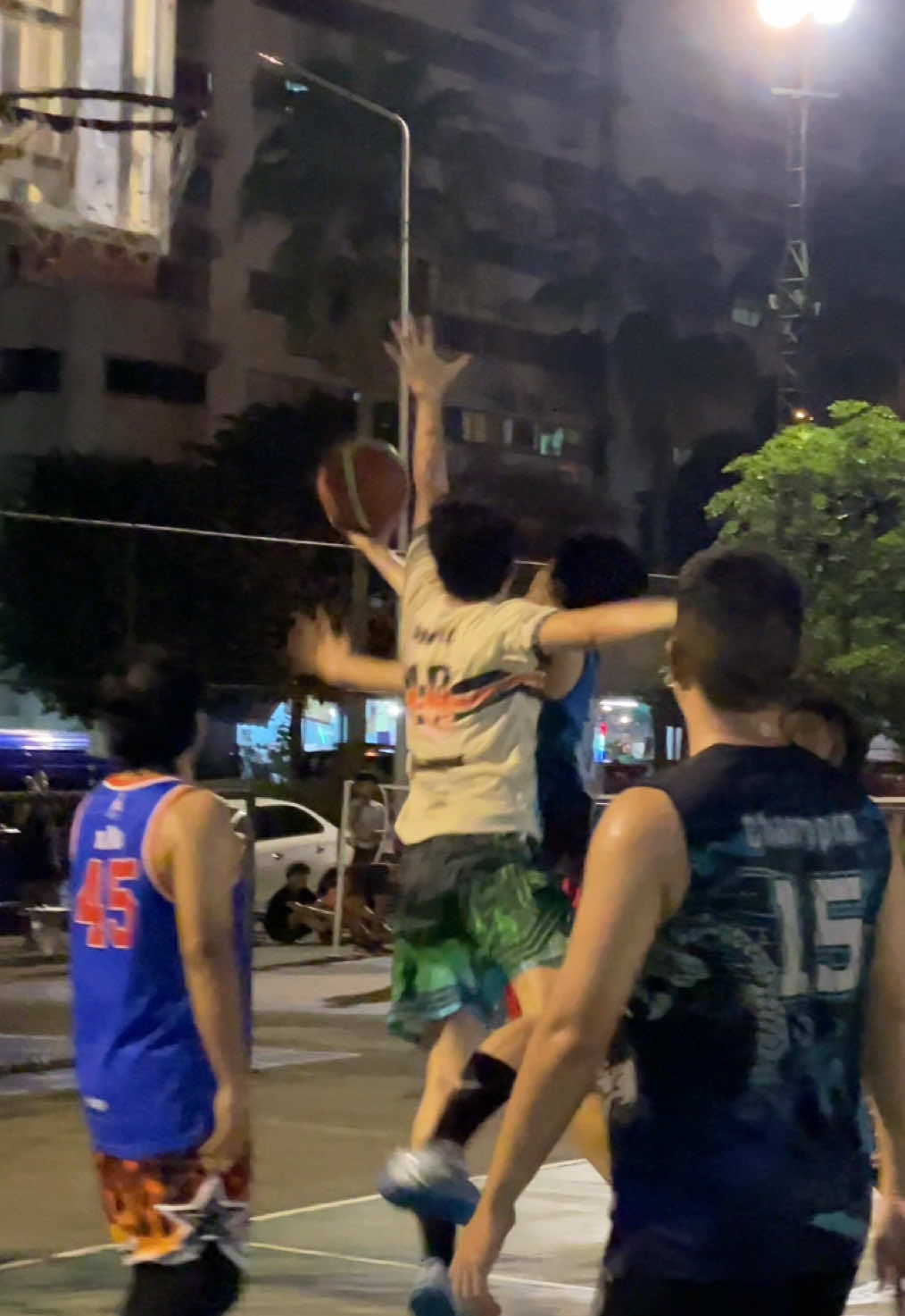 #creatorsearchinsights Happy 2nd Thursday night.🏀 #ilovethisgame #basketball #sports #เทรนด์วันนี้tiktok 