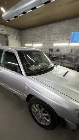 Subaru Forester SF5  Подготовка машины для дальнейших работ по кузову  Разобрали и вычислили фронт работы  #ala #subaru #wrxsti #субару #реставрация 