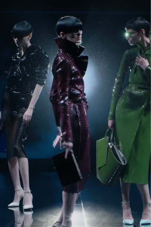 PFW ss26 #TomFord  #Runway #models #catwalk #foryoupage 
