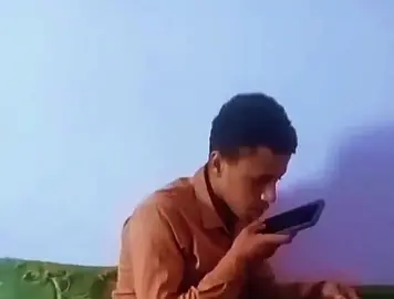 بدون نت لحالها ضيم ههههههههههههههههه