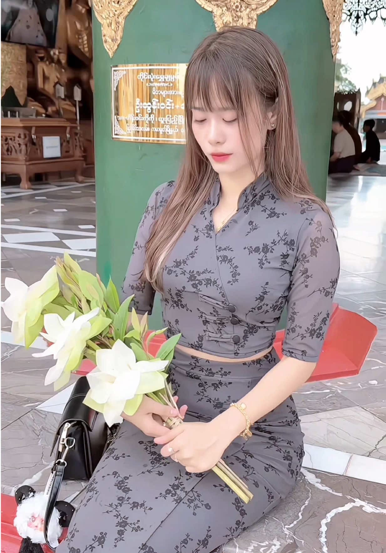 🪷🌷 မမက ပန်းလေးတွေကိုသိပ်သဘောကျတာပဲ #fyp #foryou #foryoupage #trending #tiktokmyanmar 