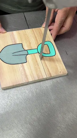 Can you watch without blinking? #woodcarving #relaxing #woodworking #asmr #satisfying 